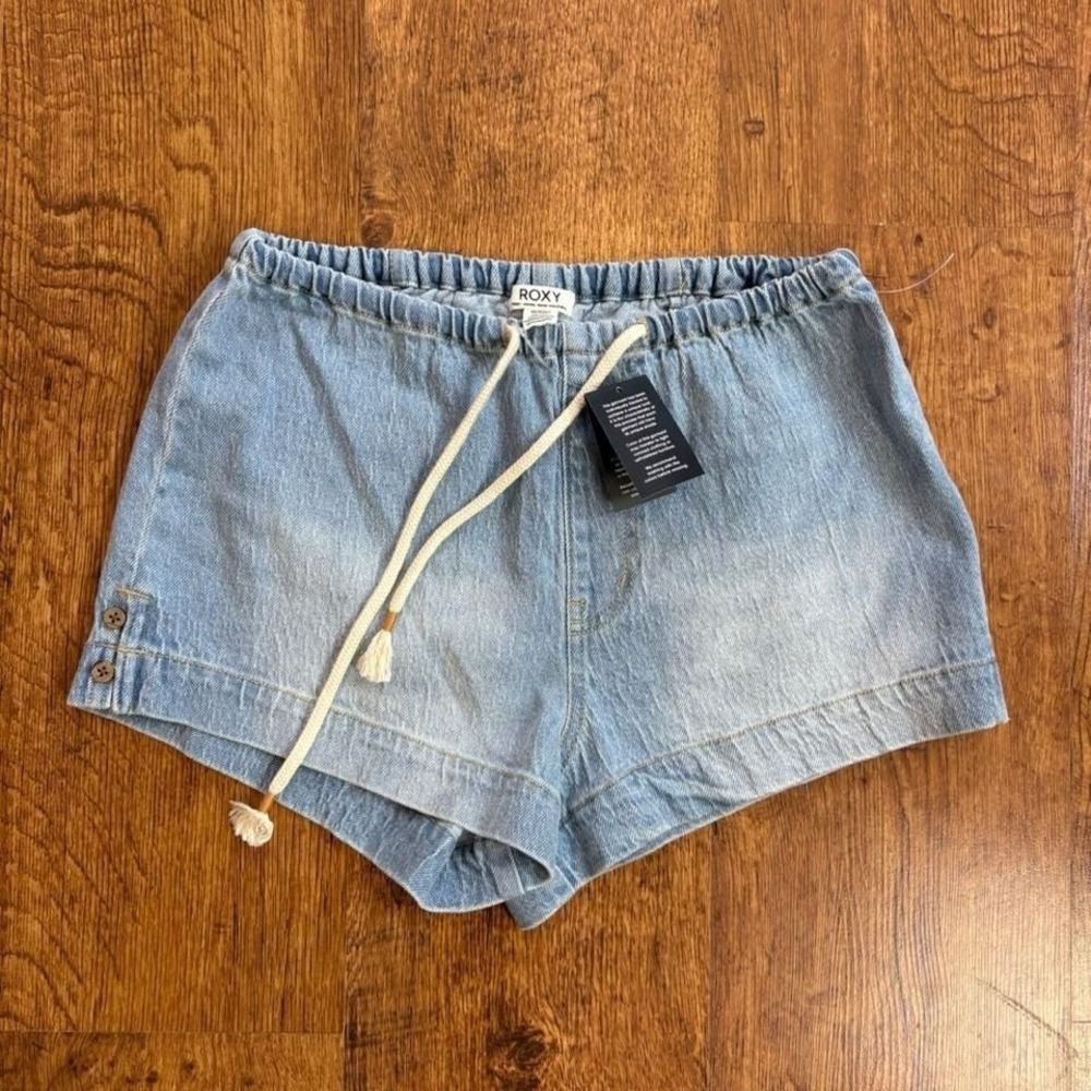 Like New Roxy Blue denim shorts w/ drawstring size‎ xs